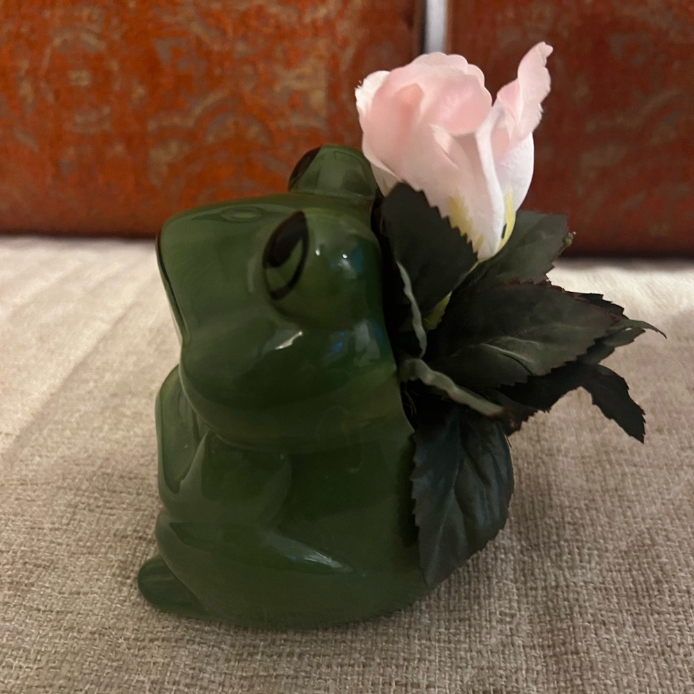 Vintage 70s–80s Brinn’s Ceramic Frog Planter - Picture 5 of 8